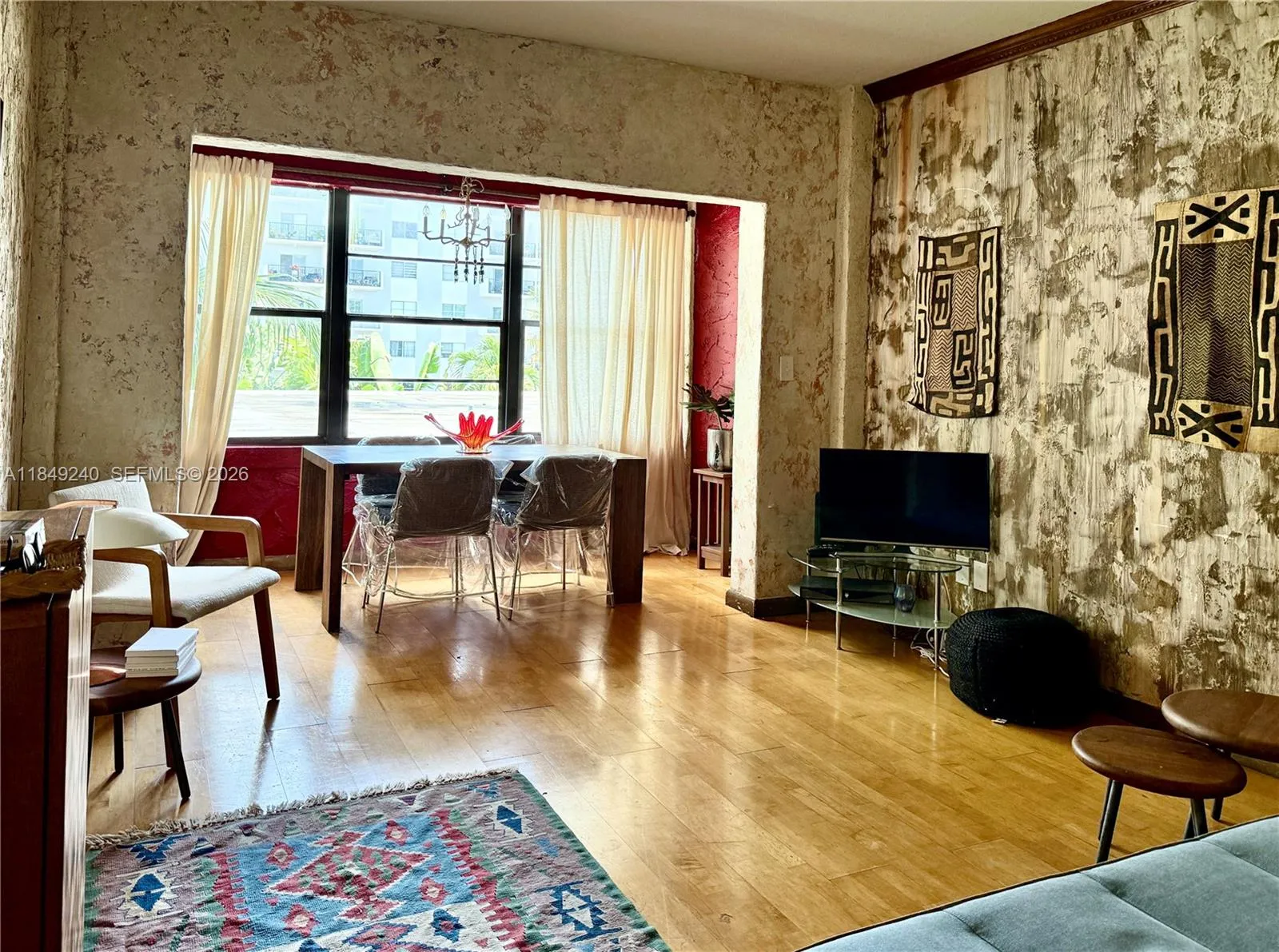 934 Michigan Ave # 304, Miami Beach FL 33139