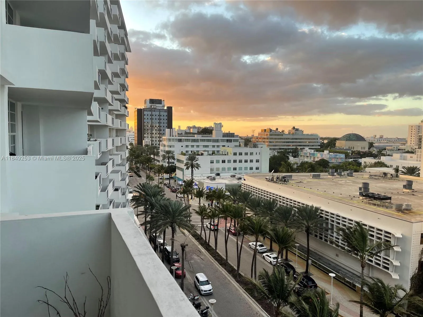 100 Lincoln Rd # 833, Miami Beach FL 33139