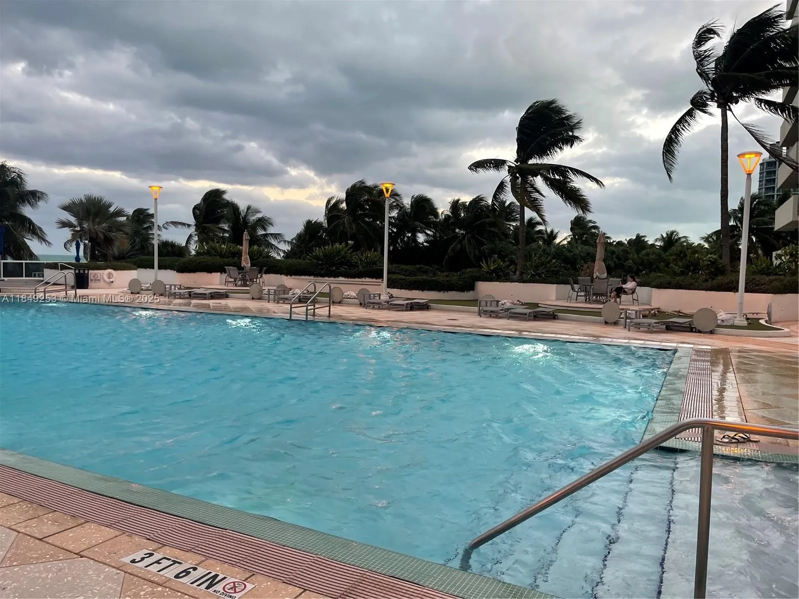 100 Lincoln Rd # 833, Miami Beach FL 33139