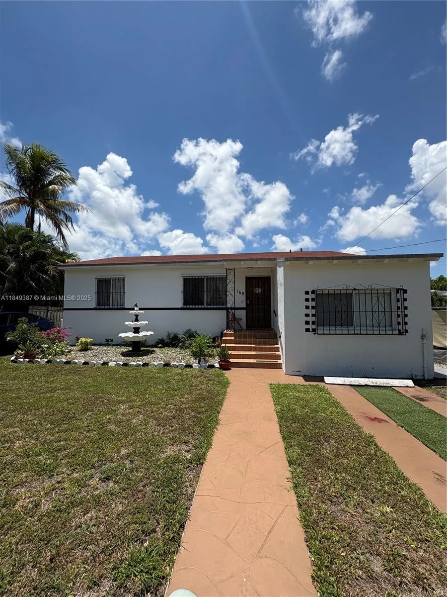 168 NW 39th St, Miami FL 33127