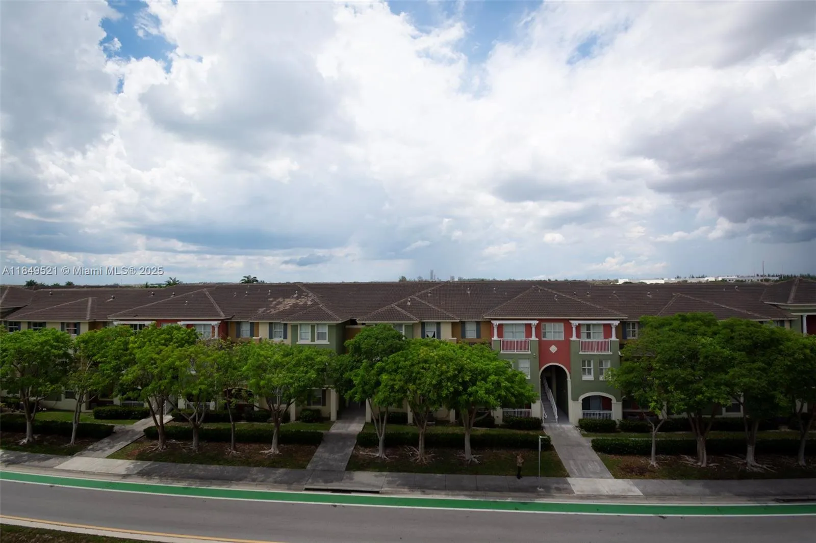 10950 NW 82nd St # 405, Doral FL 33178