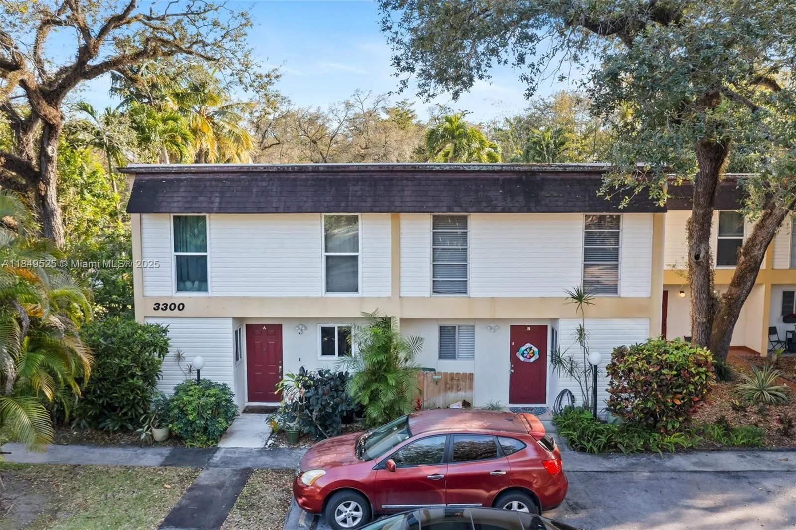 3300 Atlanta St # 15B, Hollywood FL 33021