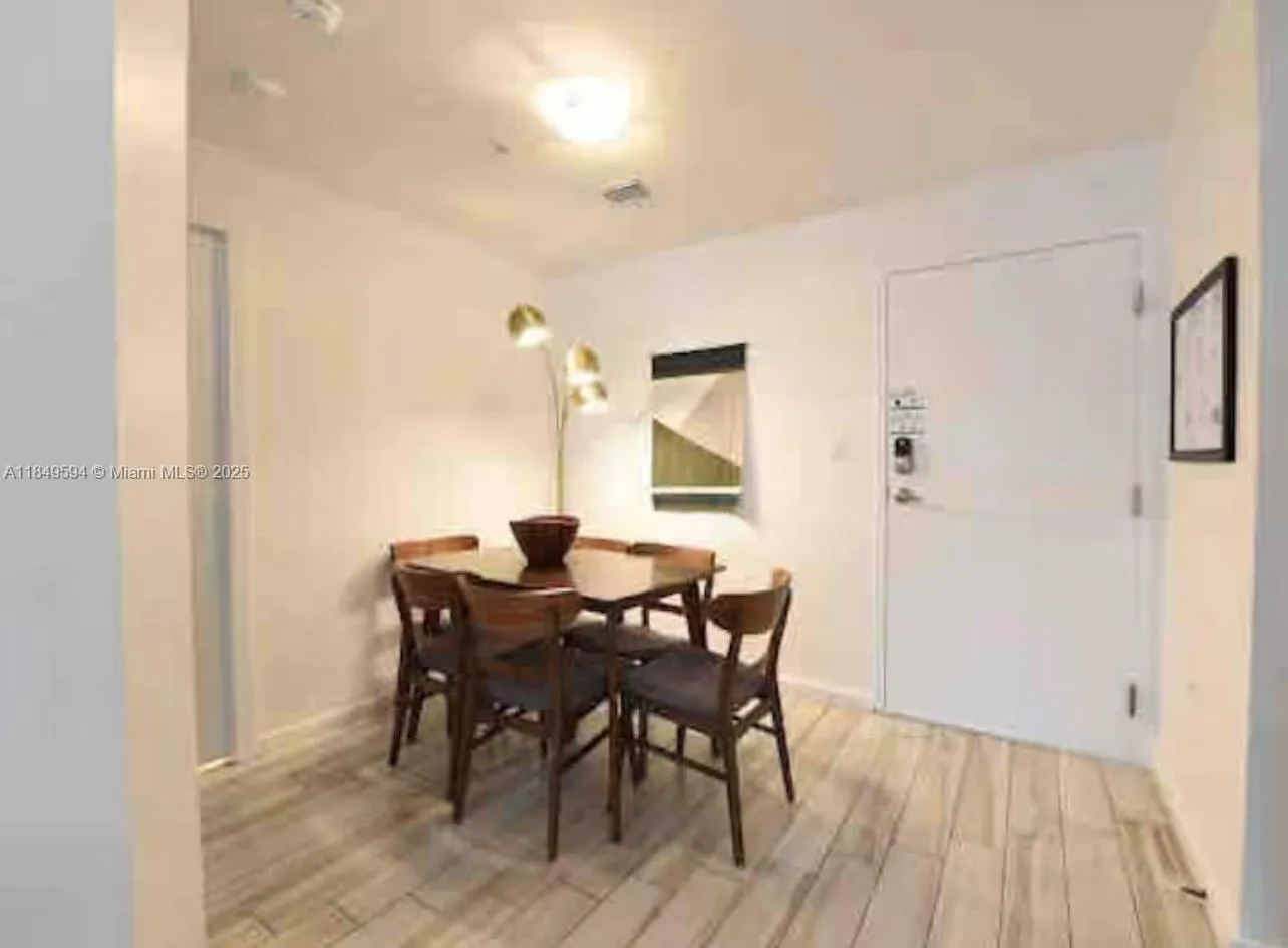 481 NE 29th St # 705, Miami FL 33137