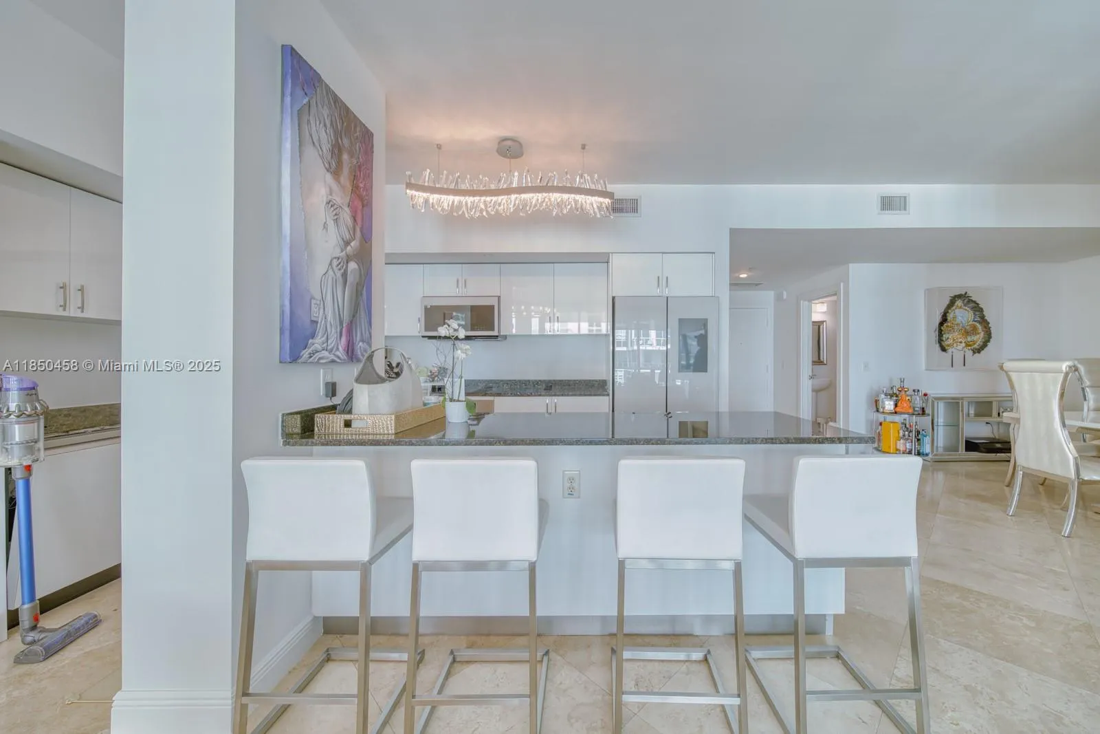 3131 NE 188th St # 1103, Aventura FL 33180