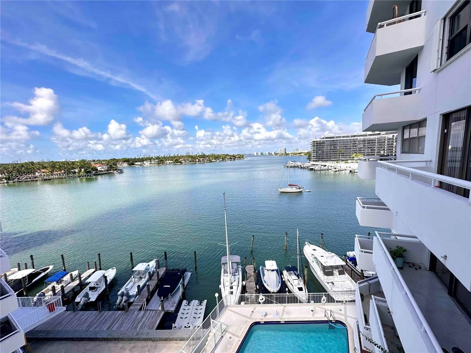 1 bedroom 1 bath for sale at 6830 Indian Creek Dr # 6D, Miami Beach FL 33141