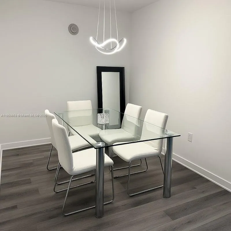 79 SW 12th St, Miami FL 33130
