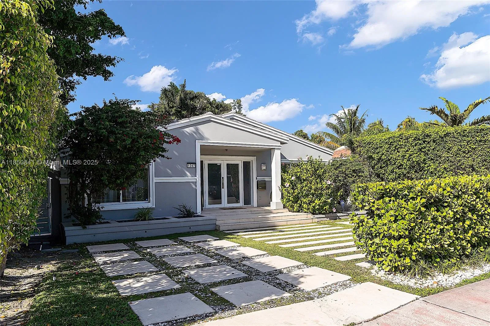 1347 71 ST, Miami Beach FL 33141