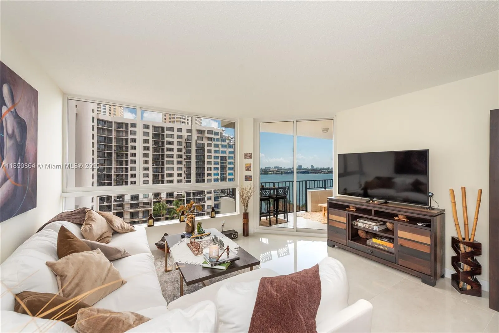 520 Brickell Key Dr # A1102, Miami FL 33131