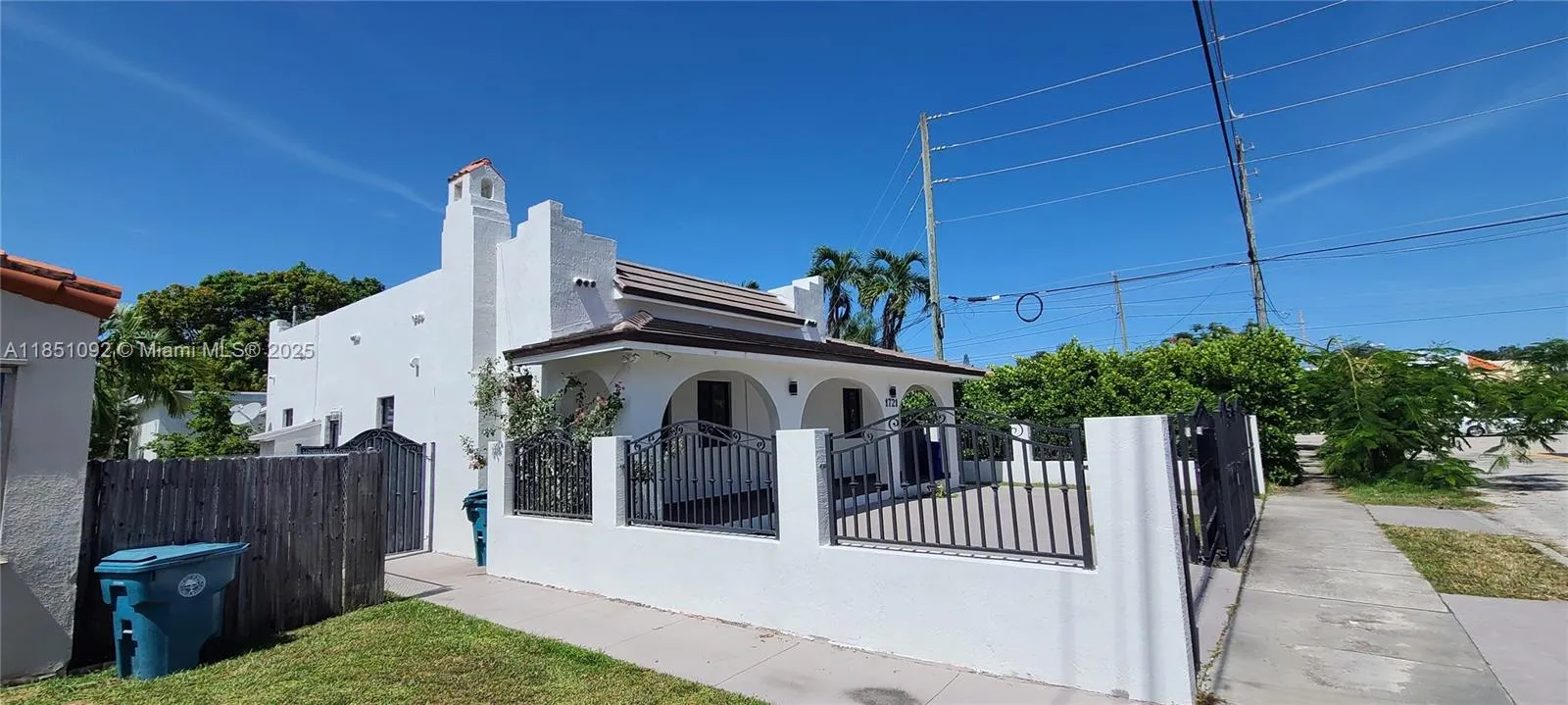 1721 SW 24th Ter, Miami FL 33145