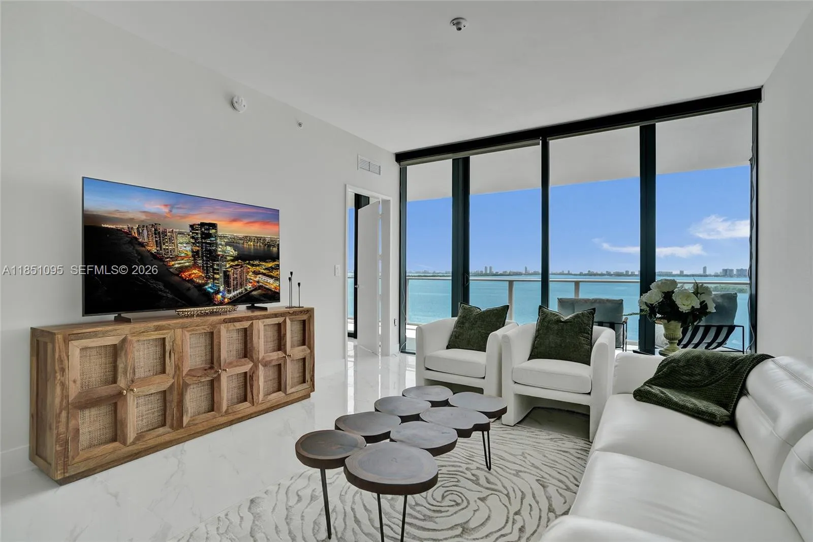 2 bedroom 3 bath for sale at 700 NE 24th St # 806, Miami FL 33137