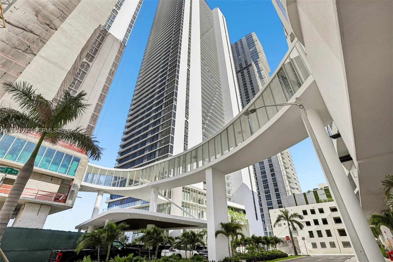 700 NE 24th St # 806, Miami FL 33137