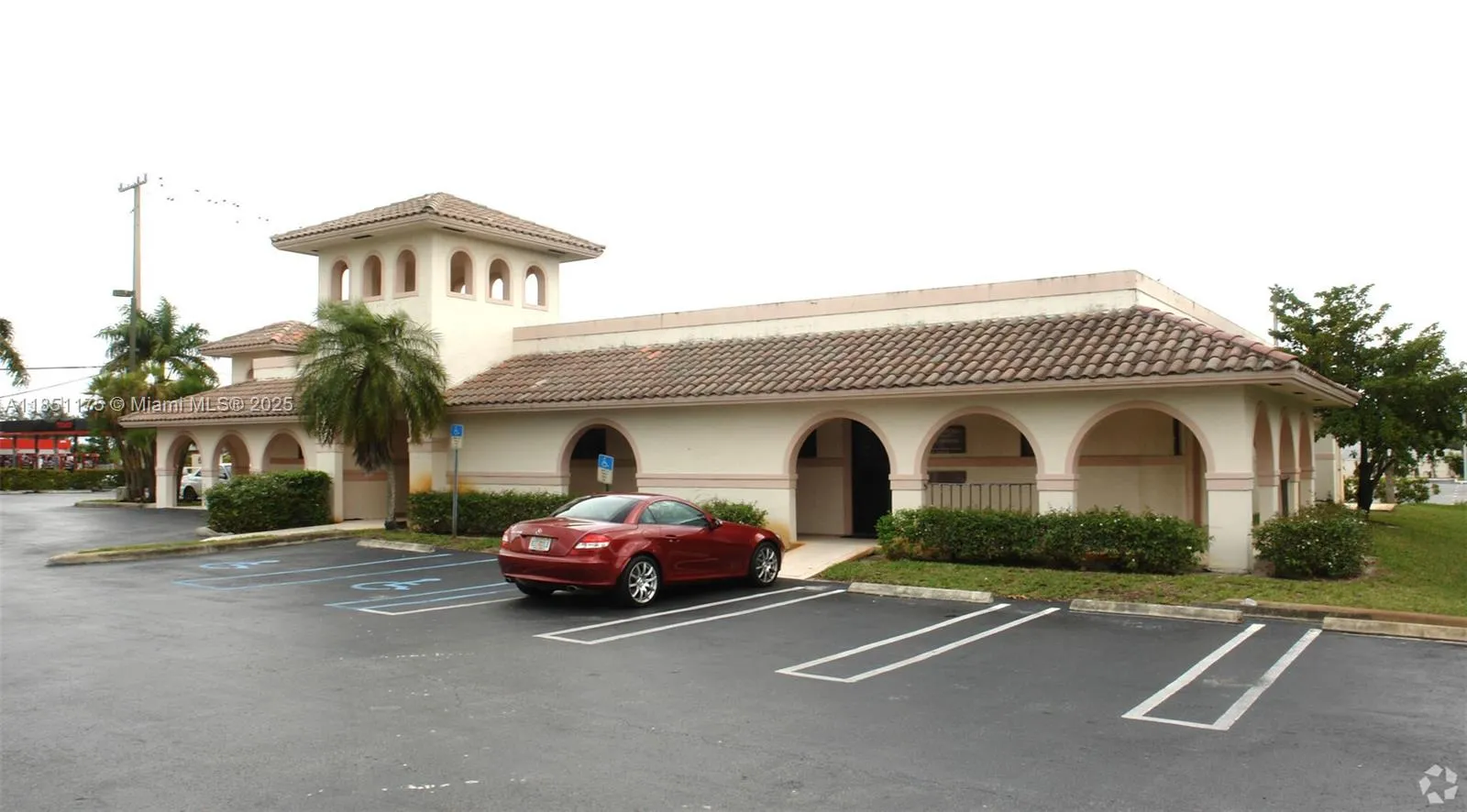 650 W Boynton Beach, FL 33426