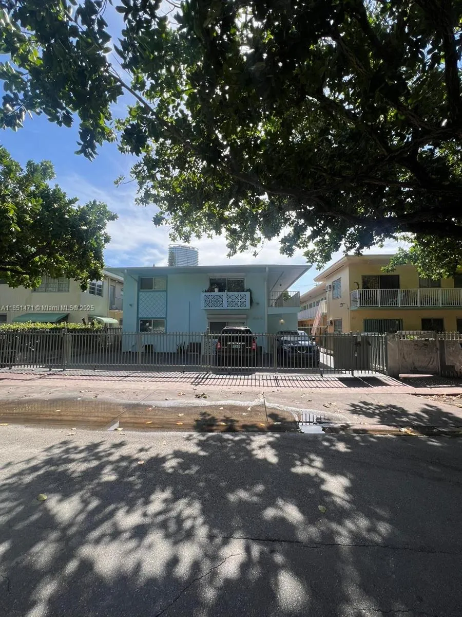 1 bedroom 1 bath for sale at 644 Meridian Ave # 1, Miami Beach FL 33139