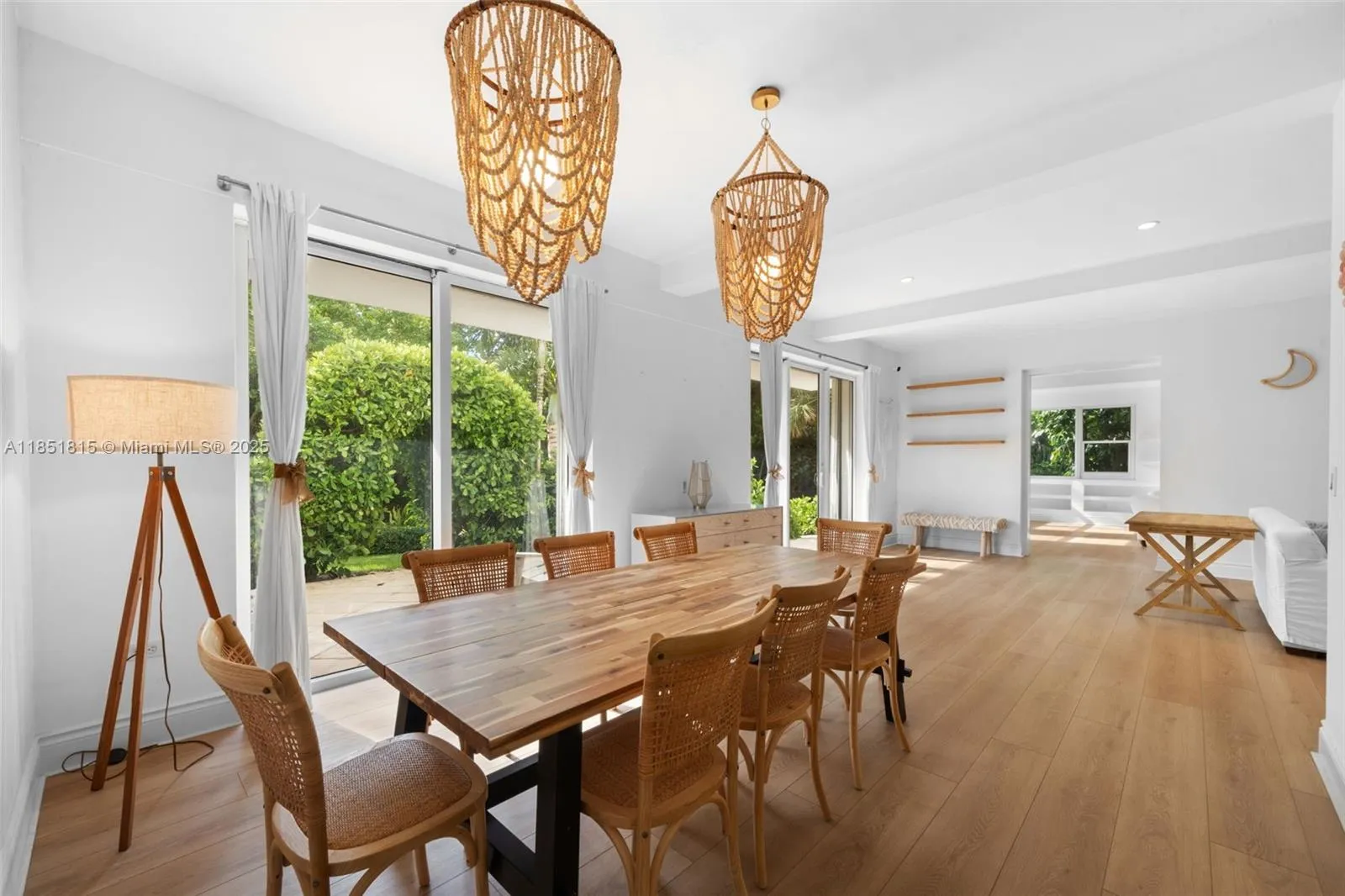 4 bedroom 3 bath for sale at 200 Ocean Lane Dr # 108, Key Biscayne FL 33149