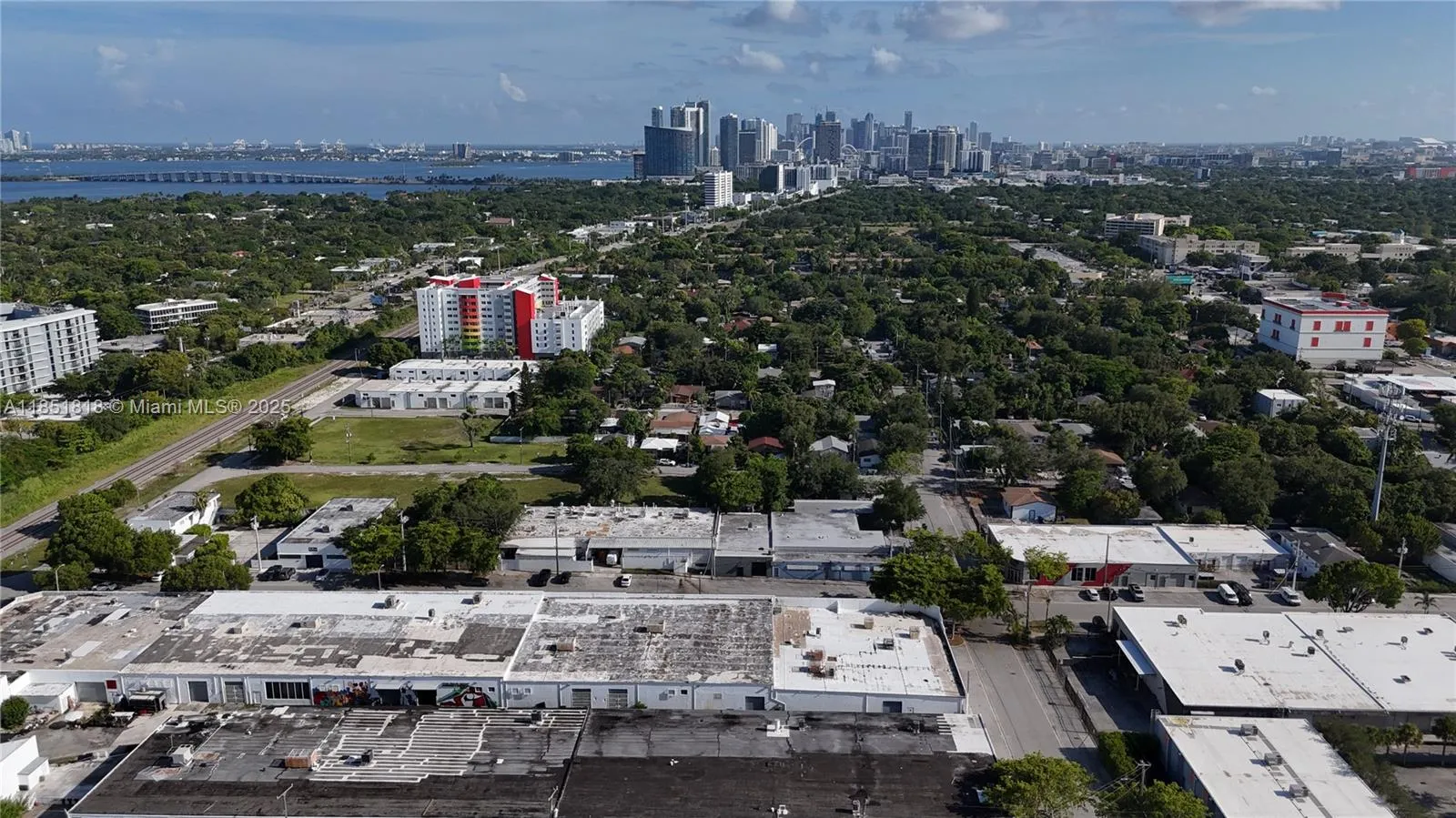 307 NE 59th St, Miami FL 33137