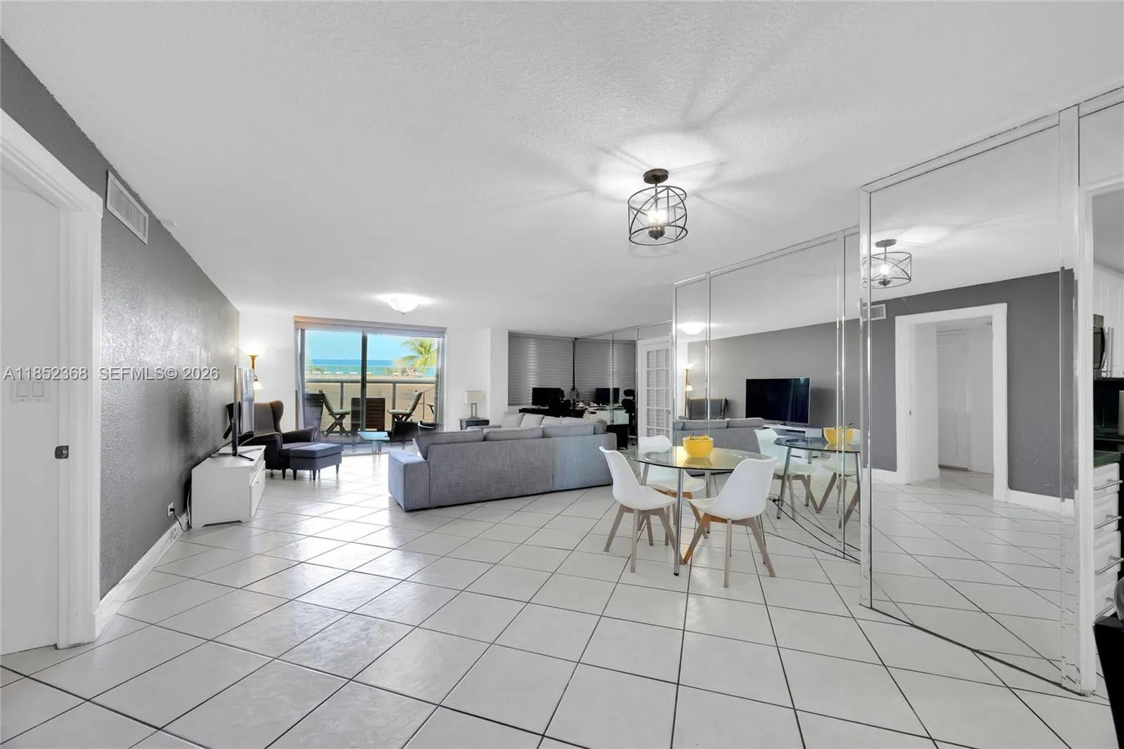 6039 Collins Ave # 311, Miami Beach FL 33140