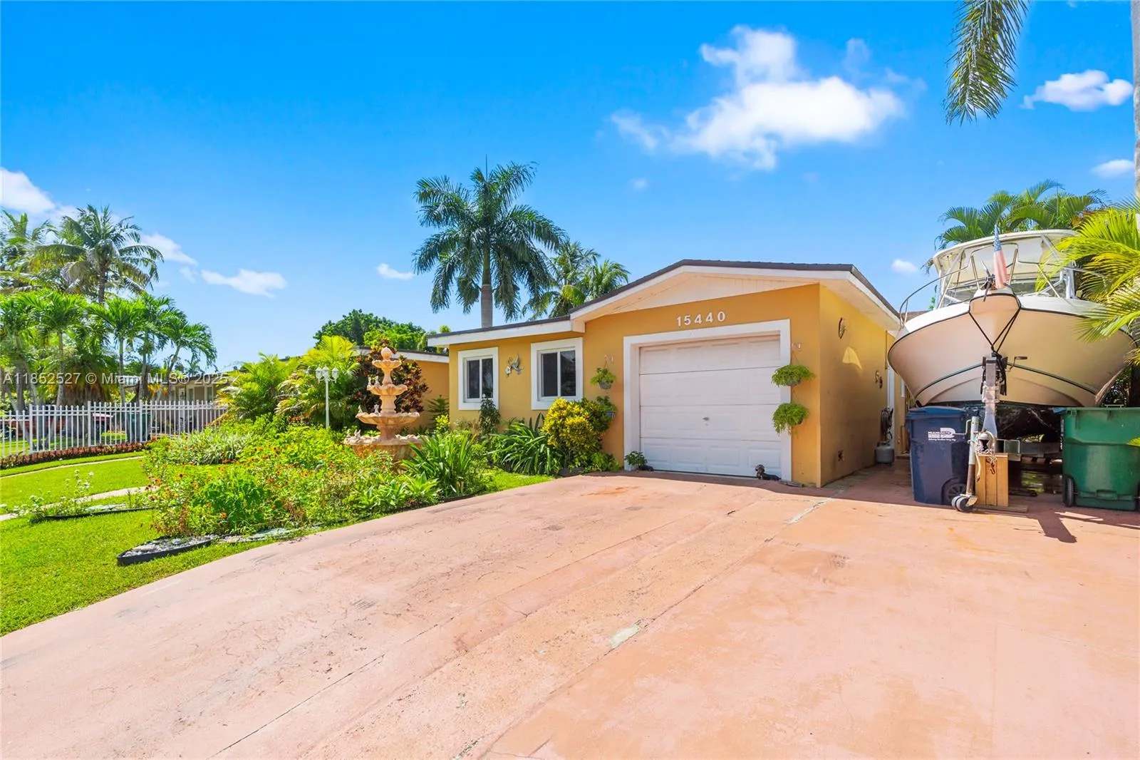 15440 SW 294th Ter, Homestead FL 33033