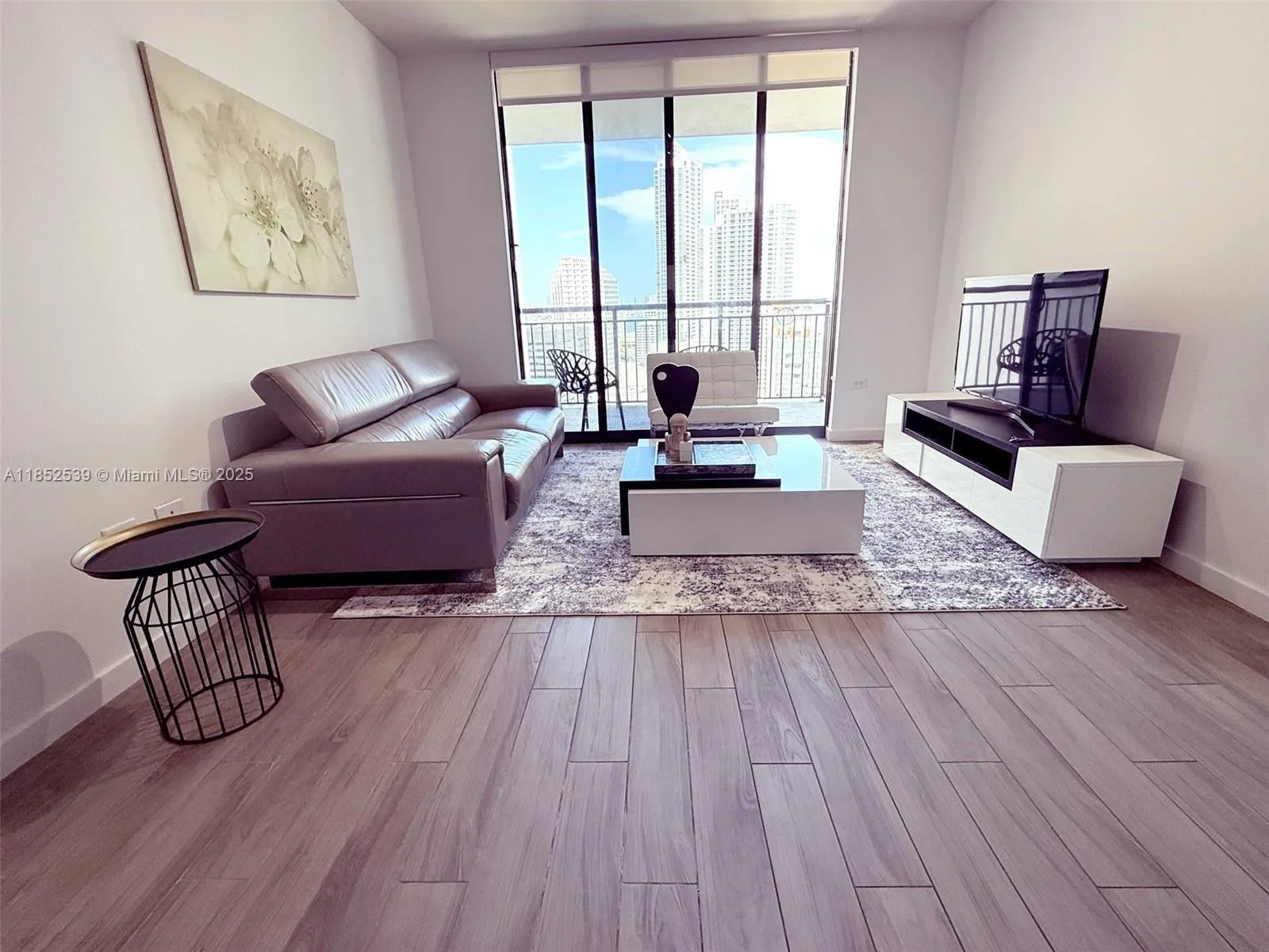 999 SW 1st Ave # 2611, Miami FL 33130