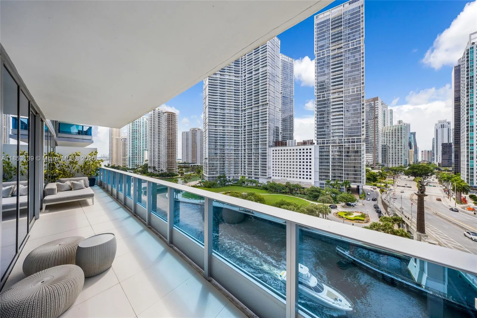 200 Biscayne Boulevard Way # 904, Miami FL 33131