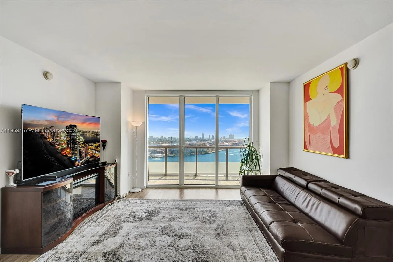 2 bedroom 2 bath for sale at 50 Biscayne Blvd # 3006, Miami FL 33132