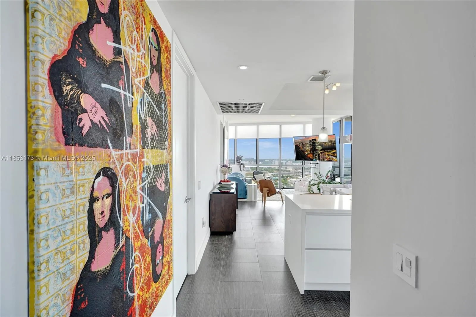 1100 Biscayne Blvd # 3708, Miami FL 33132