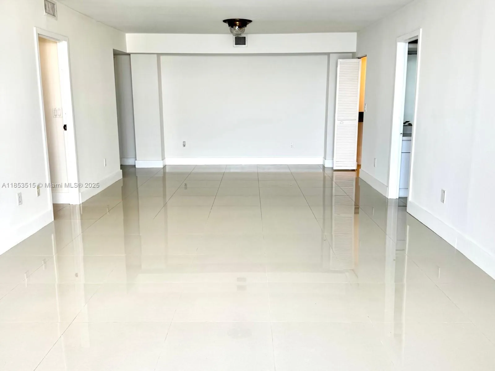 2333 Brickell Ave # 2607, Miami FL 33129
