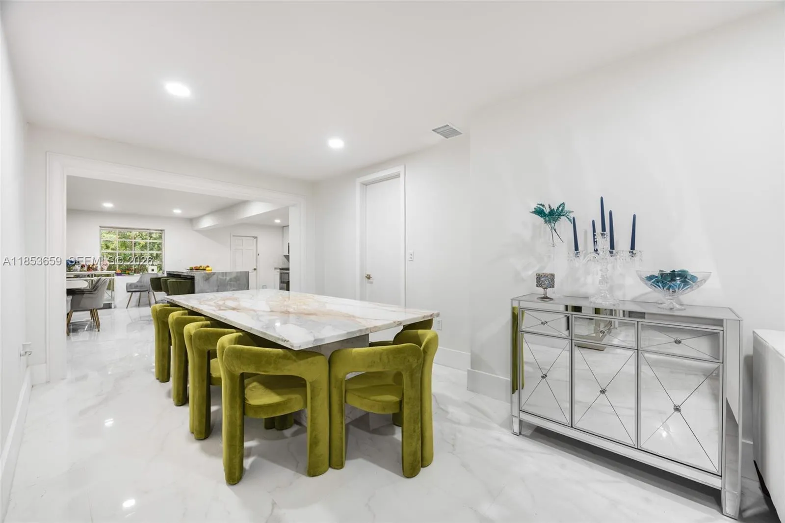 4 bedroom 2 bath for sale at 528 Sevilla Ave, Coral Gables FL 33134