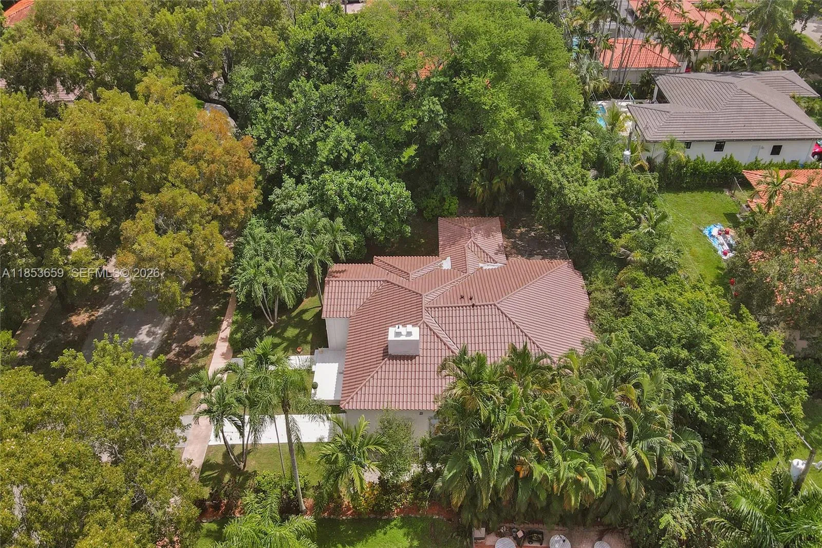 528 Sevilla Ave, Coral Gables FL 33134