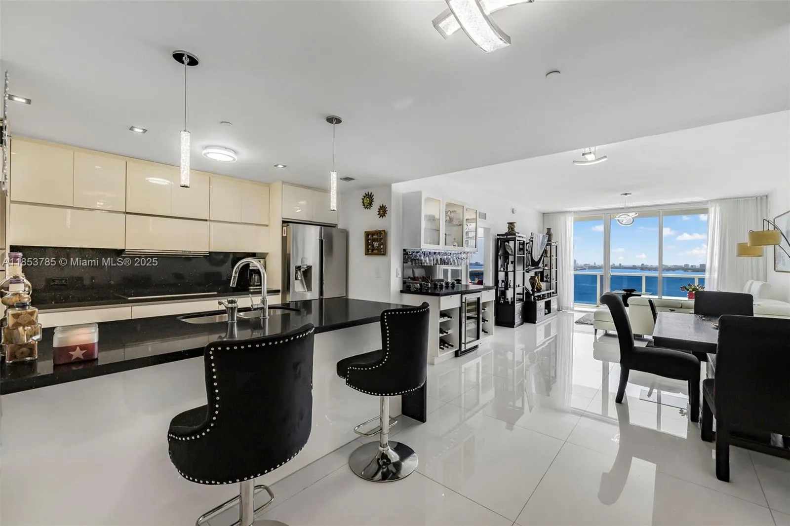 600 NE 27th St # 2603, Miami FL 33137