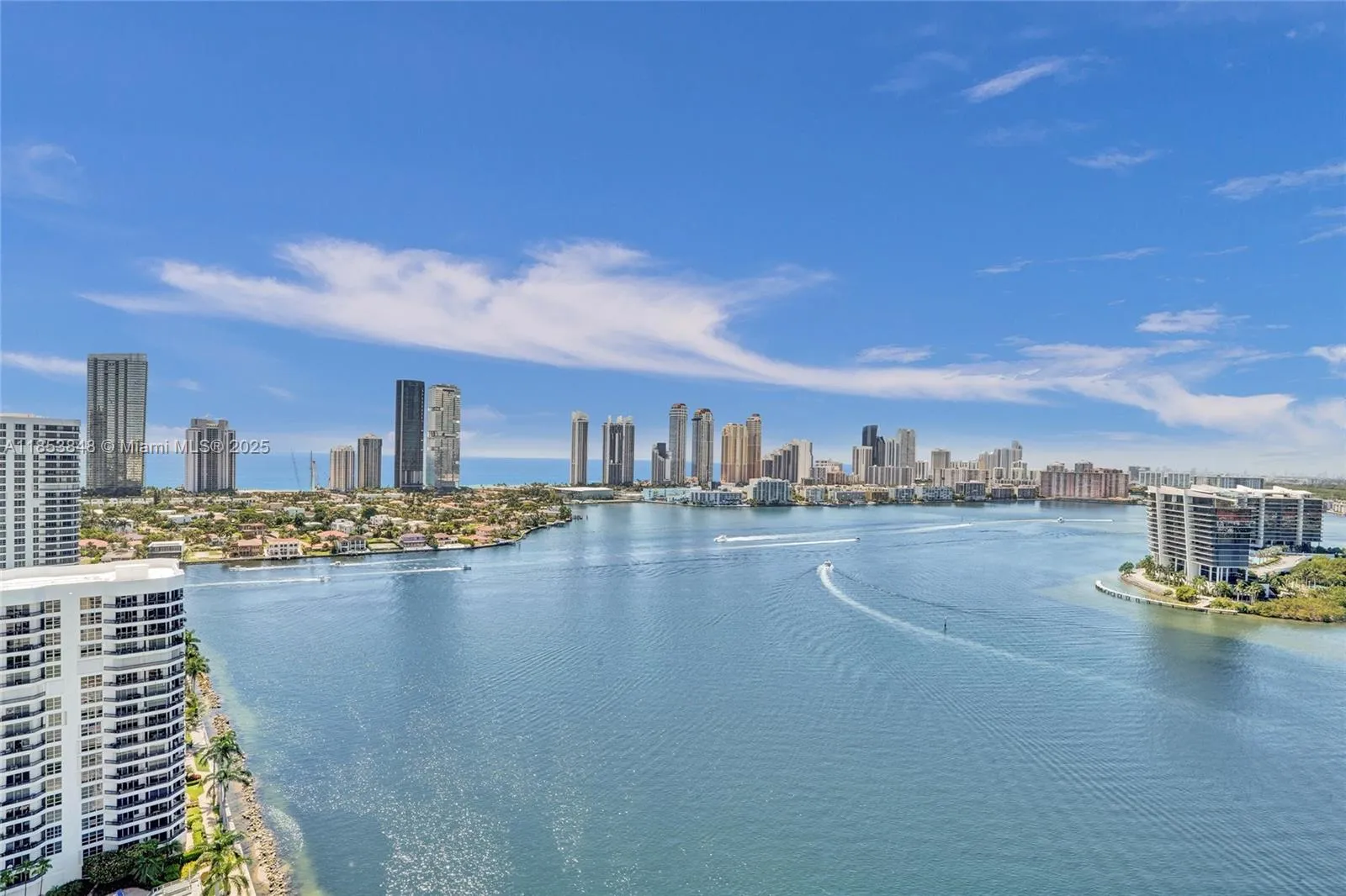 3 bedroom 3 bath for sale at 3530 Mystic Pointe Dr # 2915, Aventura FL 33180