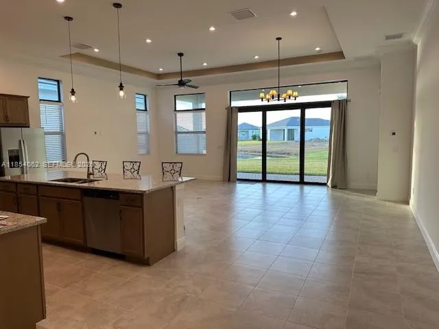 8623 SW Cantante Way, Port St. Lucie FL 34987