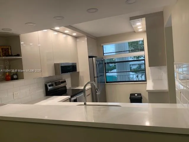 6097 Balboa Cir # 203, Boca Raton FL 33433