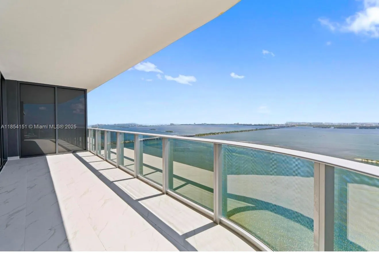 700 NE 24 # 4907, Miami FL 33137