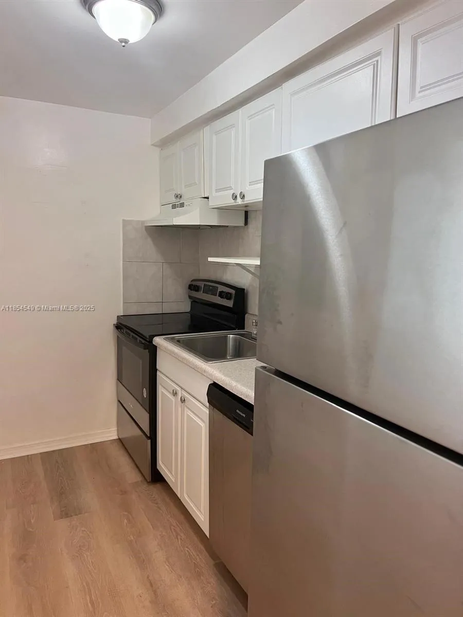 1 bedroom 1 bath for rent at 7820 NE Bayshore Ct # 210, Miami FL 33138