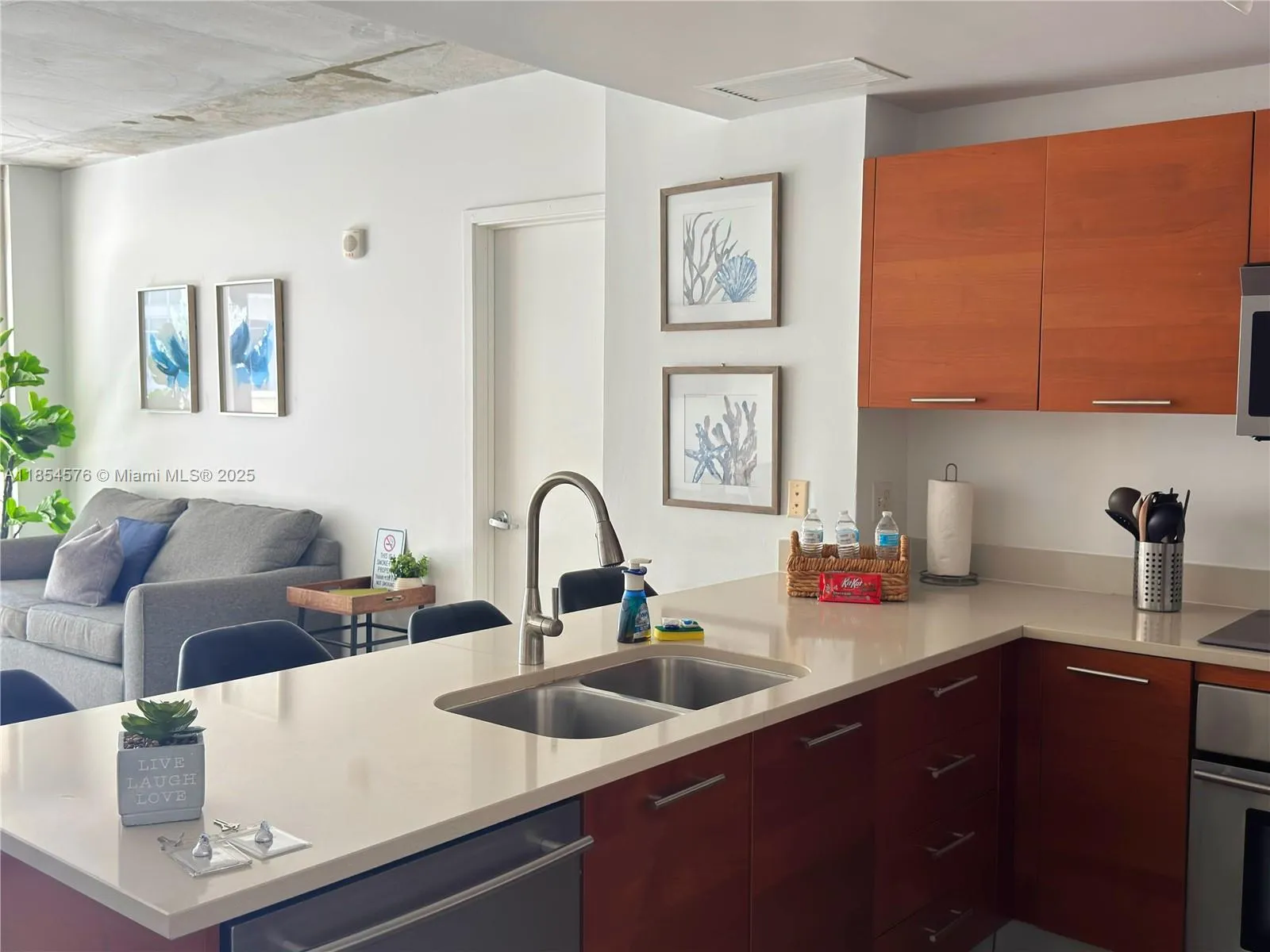 2 bedroom 2 bath for sale at 3250 NE 1st Ave # 502, Miami FL 33137