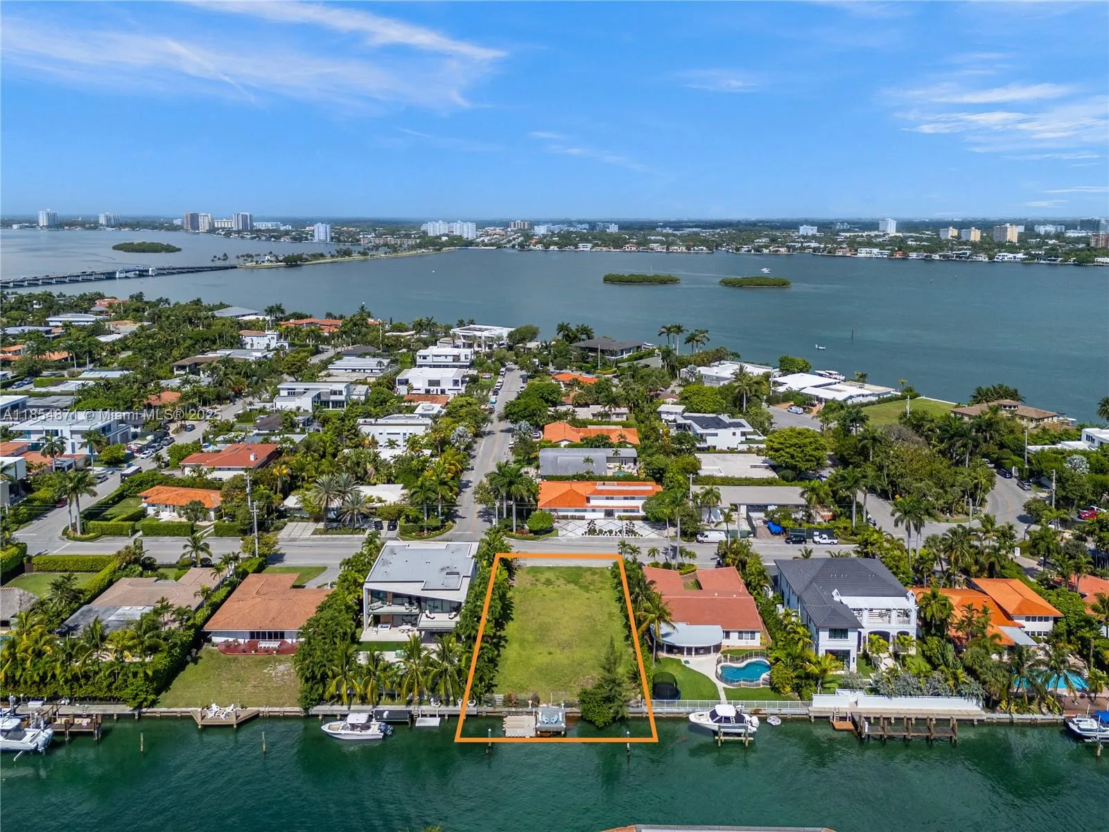 6 bedroom 7 bath for sale at 10201 E Broadview Dr, Bay Harbor Islands FL 33154