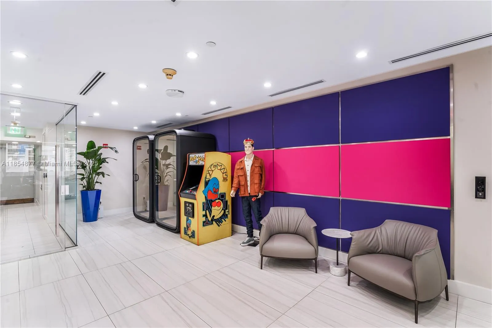 1200 Brickell Ave # A, Miami FL 33131