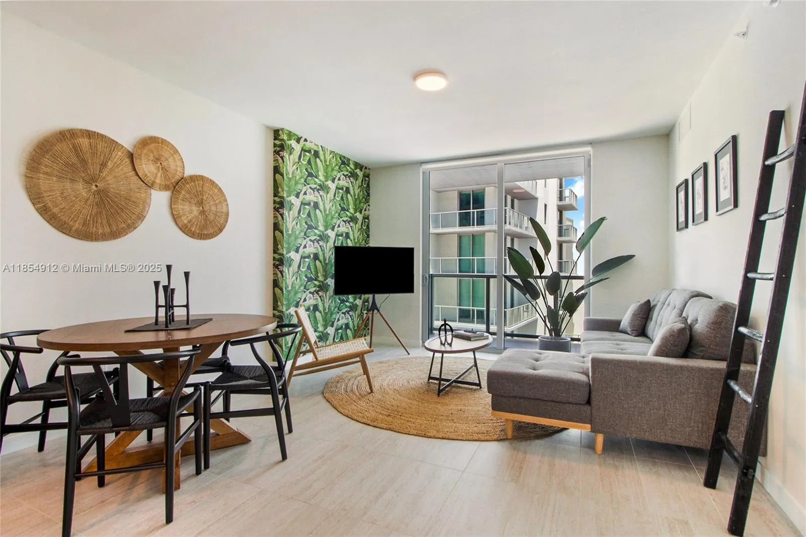 1 bedroom 1 bath for sale at 3900 Biscayne Blvd # 918, Miami FL 33137