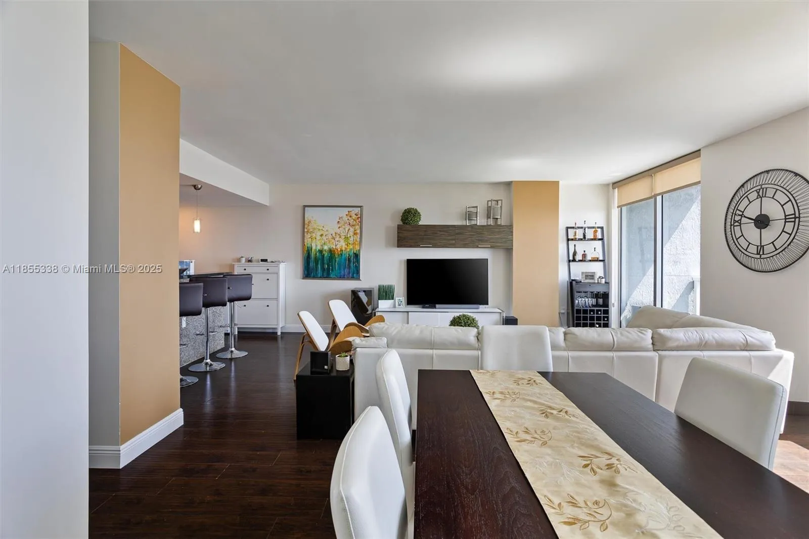 244 Biscayne Blvd # 1803, Miami FL 33132