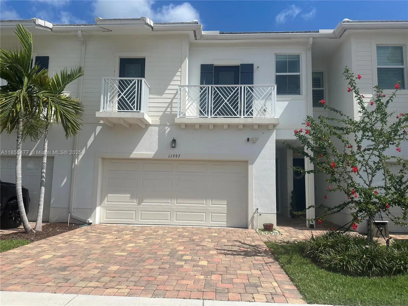3 bedroom 2 bath for sale at 11997 Park Central, Royal Palm Beach FL 33411