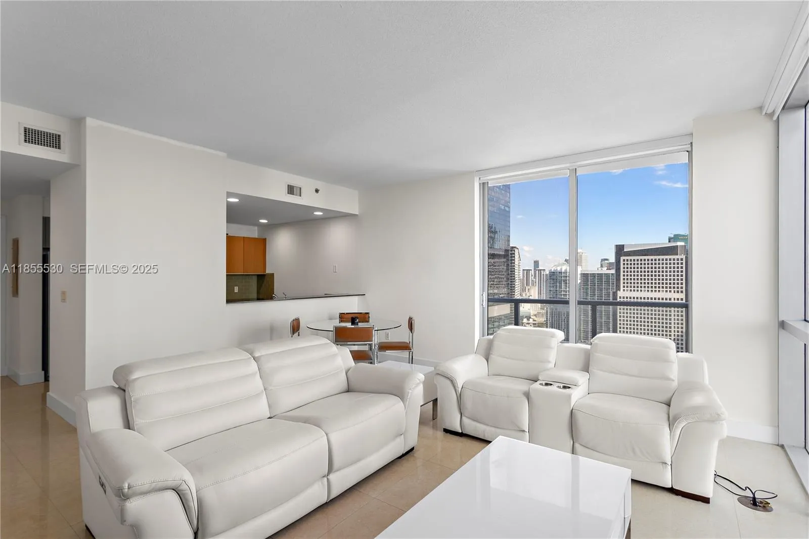 2 bedroom 2 bath for sale at 1060 Brickell Ave # 4001, Miami FL 33131