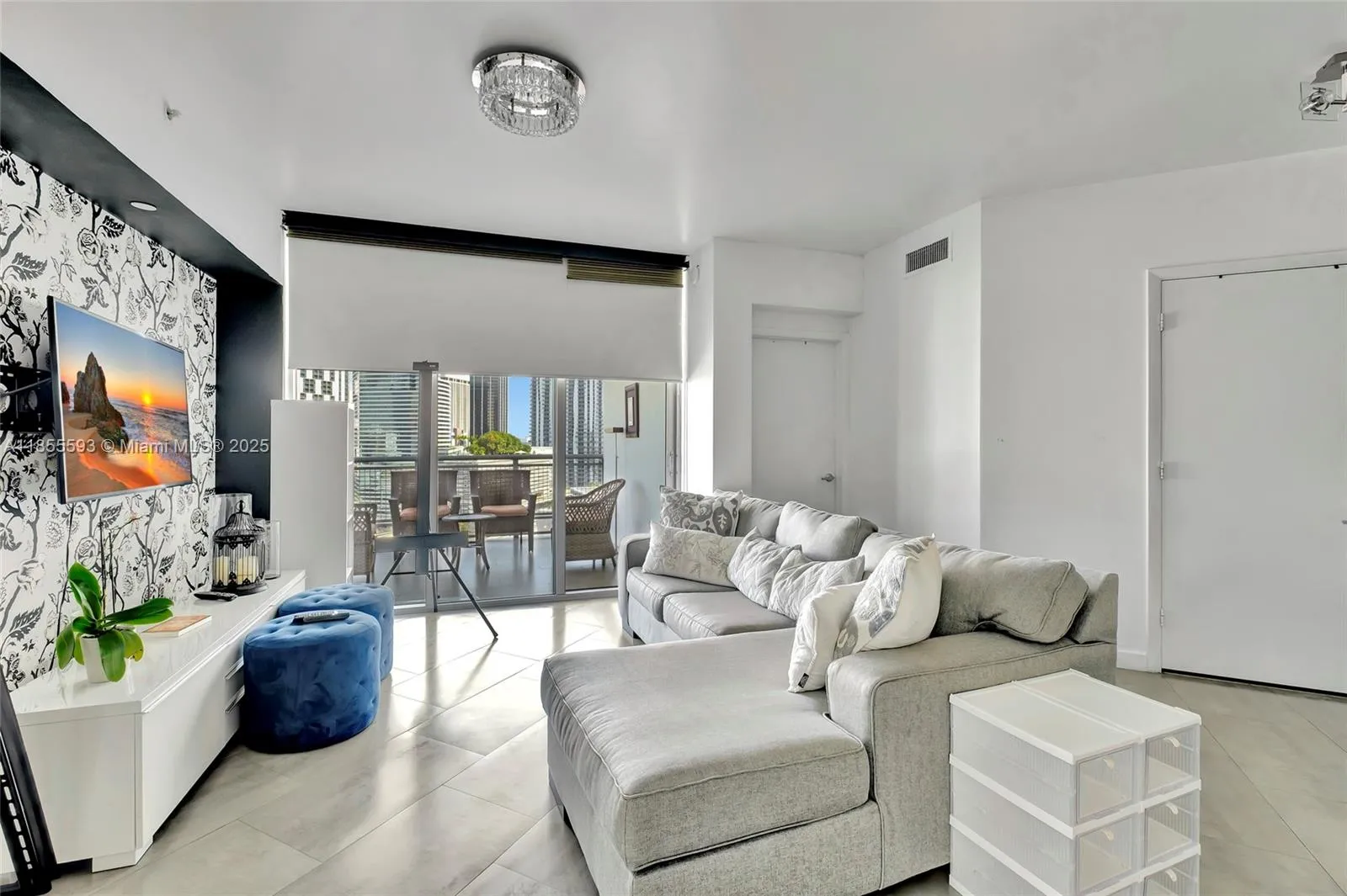 350 S Miami Ave # 1703, Miami FL 33130