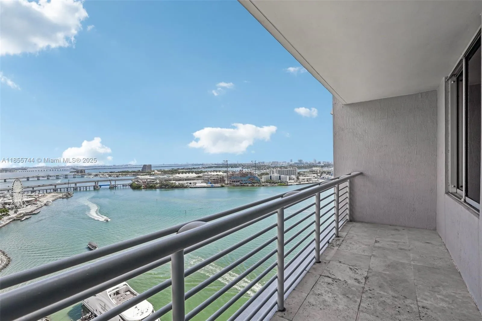335 S Biscayne Blvd # 2810, Miami FL 33131