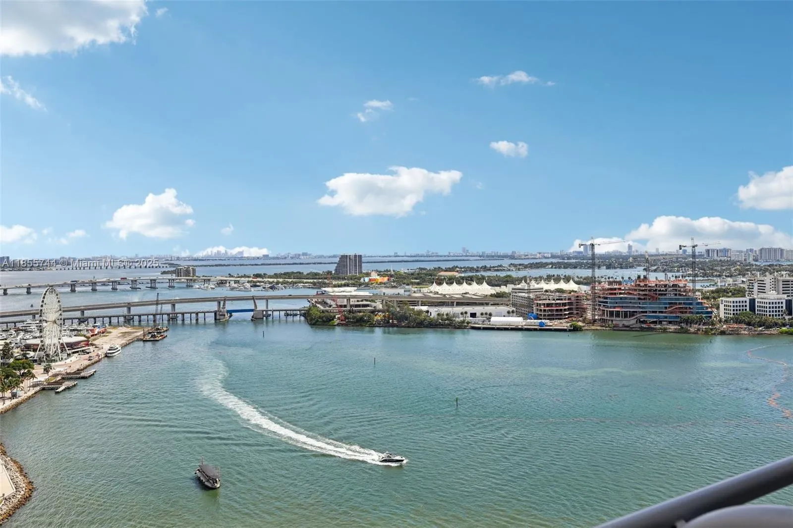 335 S Biscayne Blvd # 2810, Miami FL 33131