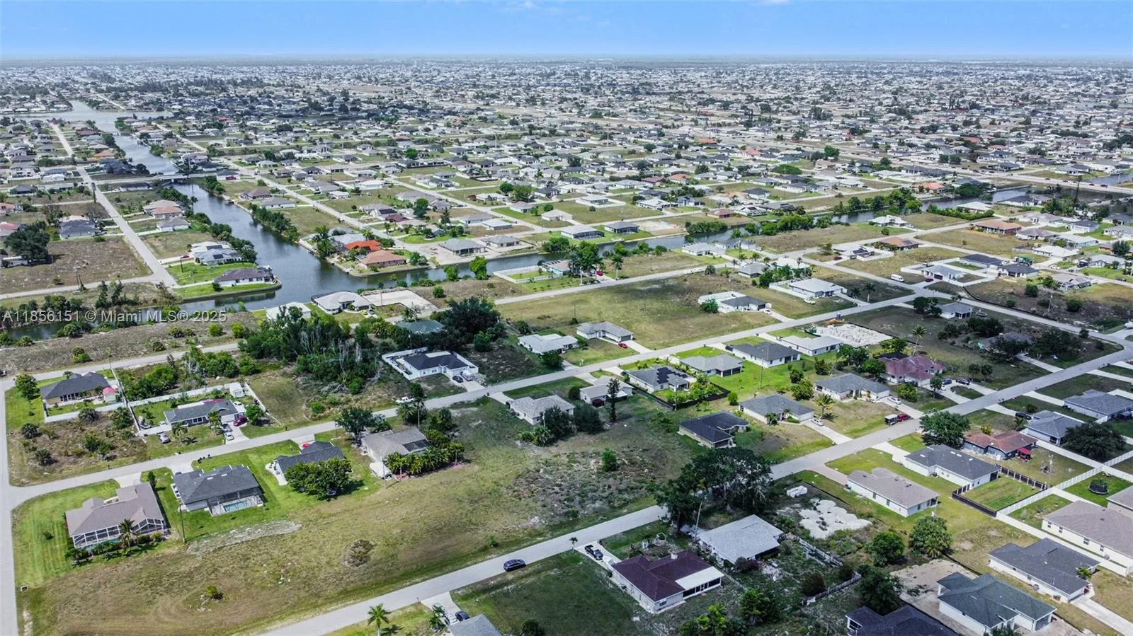 309 NW 4th Ter, Cape Coral FL 33993