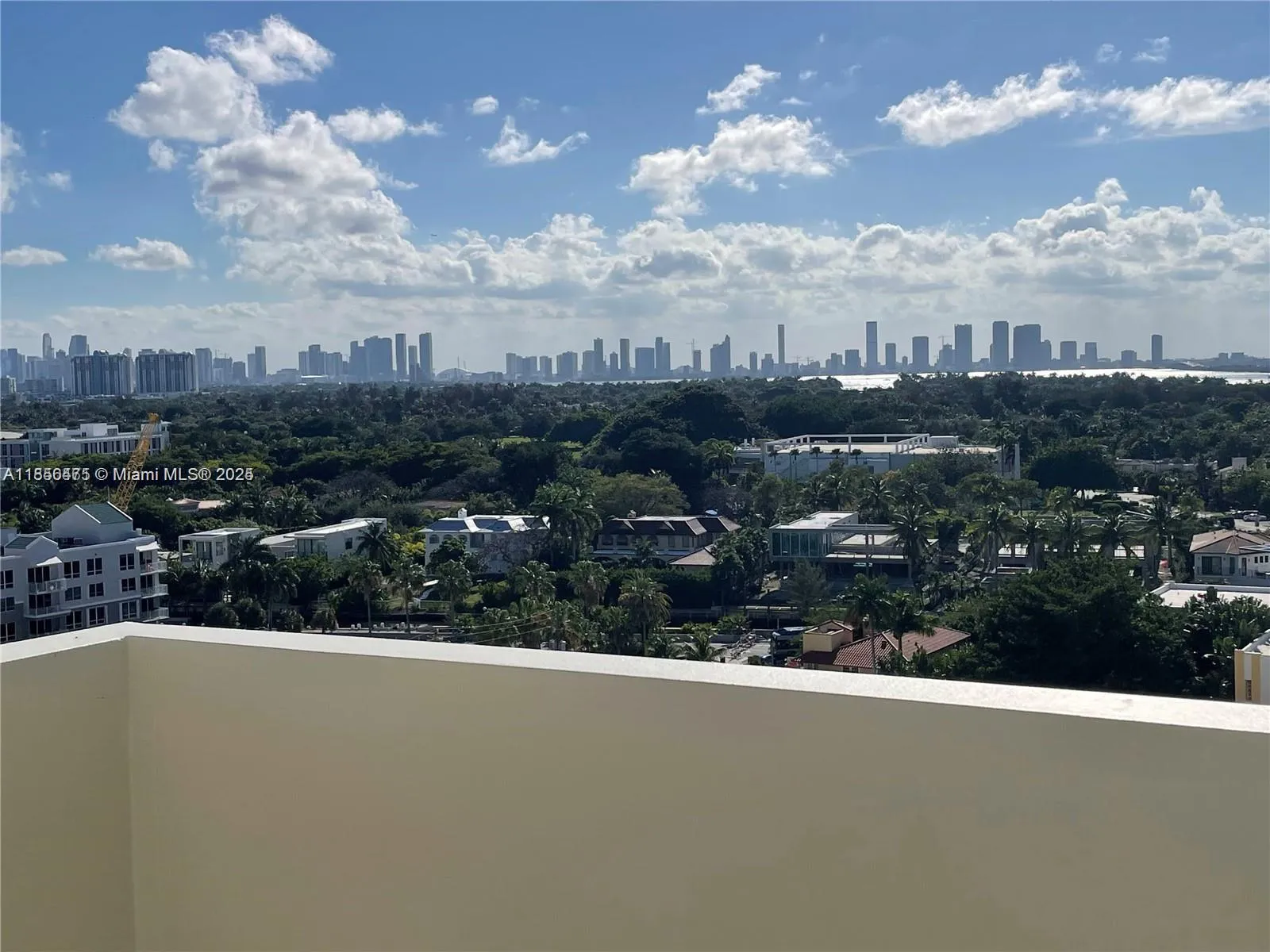 2899 Collins Ave # 1420, Miami Beach FL 33140