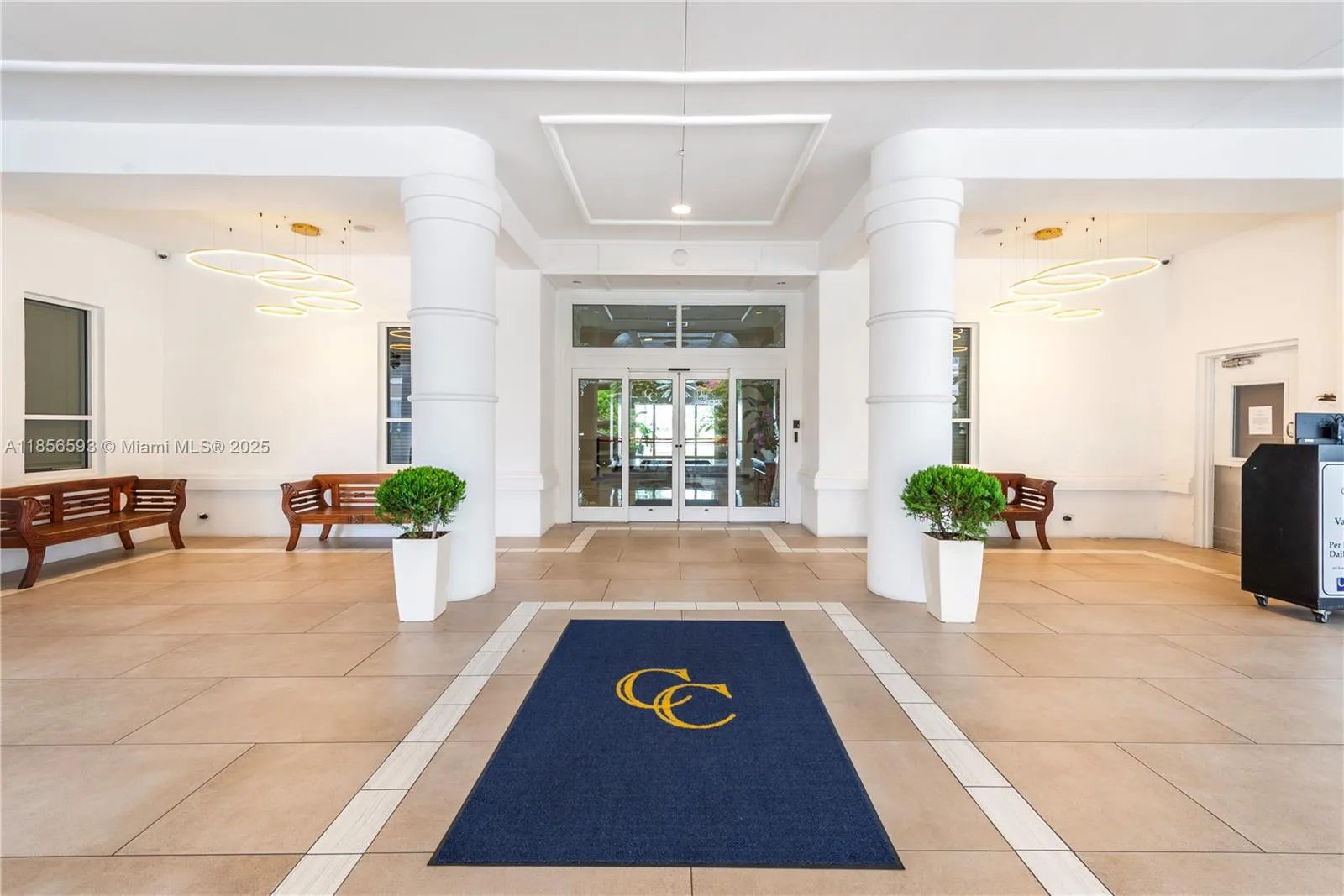 701 Brickell Key Blvd # 707, Miami FL 33131