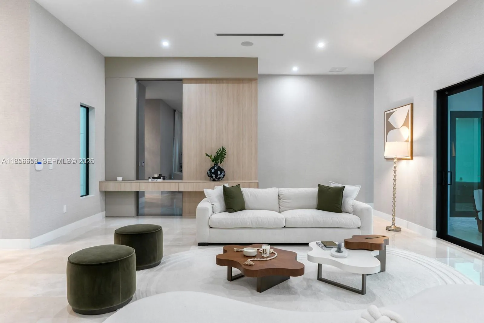 80 NW 129th Ave, Miami FL 33182