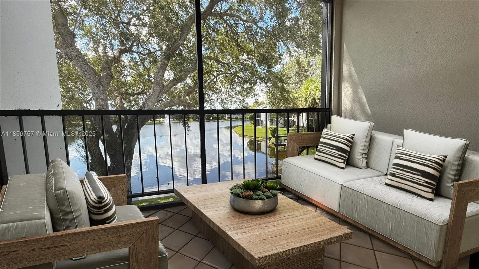 3309 Bridgewood Dr # 3309, Boca Raton FL 33434