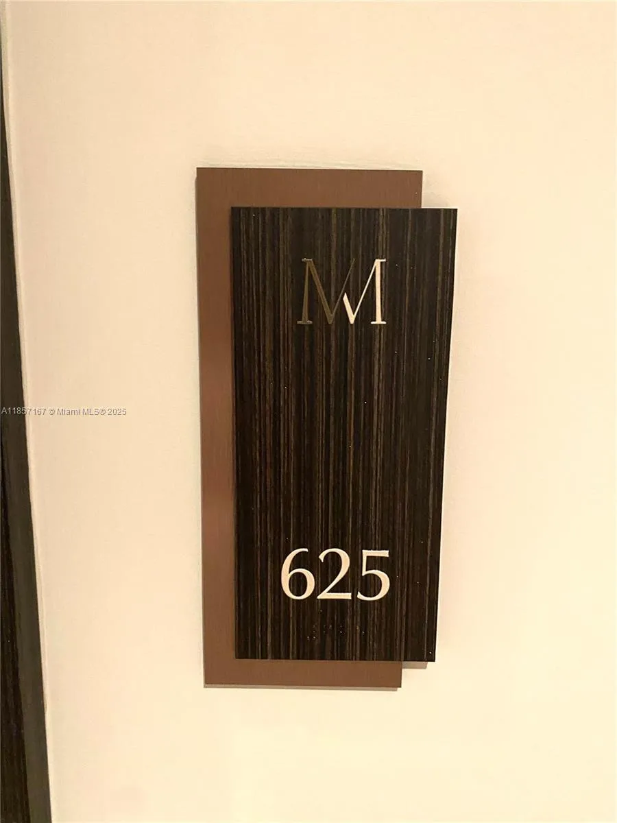 301 Altara Ave, Coral Gables FL 33146